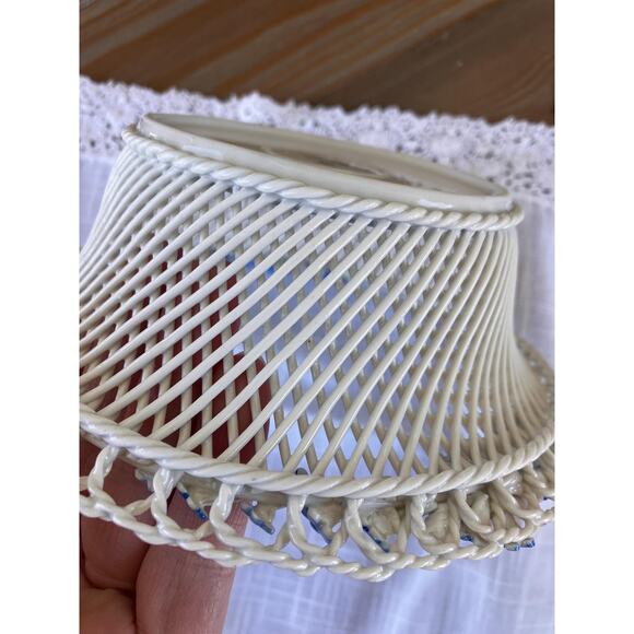 1917 Von Schierholz Porcelain Basket: German Floral Woven Trinket Dish - Picture 5 of 8